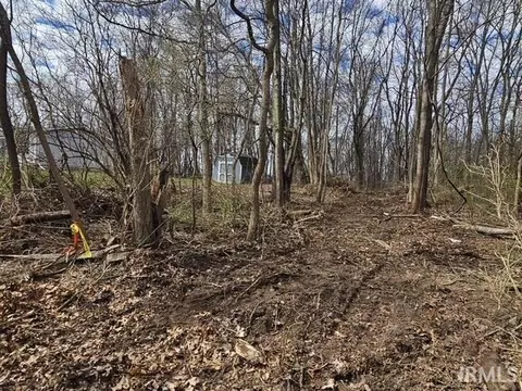 Vl Whitesell Drive, South Bend, IN 46628