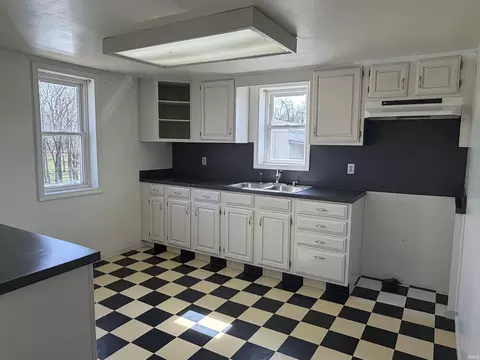 Kitchen - 1670 E State Road 164 Rd, Jasper, IN 47546 photo 1 of 3
