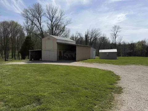Exterior - 1670 E State Road 164 Rd, Jasper, IN 47546 photo 3 of 4