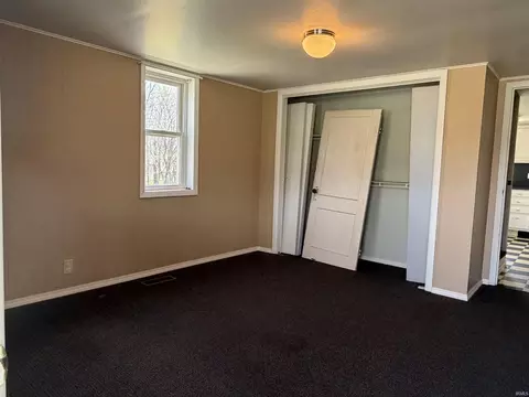 Bedroom - 1670 E State Road 164 Rd, Jasper, IN 47546 photo 2 of 4