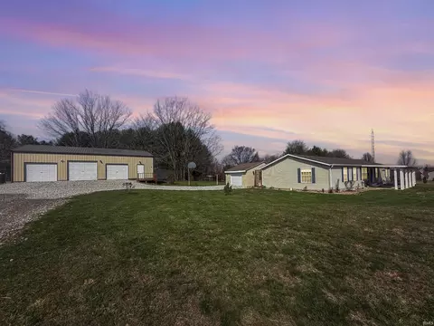 25 Aurora Ann Ln, Bedford, IN 47421