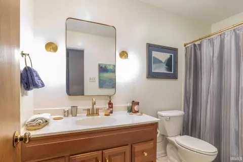 Bath - 4026 E Providence Ct, Bloomington, IN 47408 photo 1 of 1