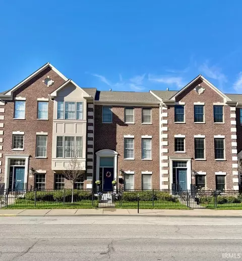 354 E Ohio St, Indianapolis, IN 46204