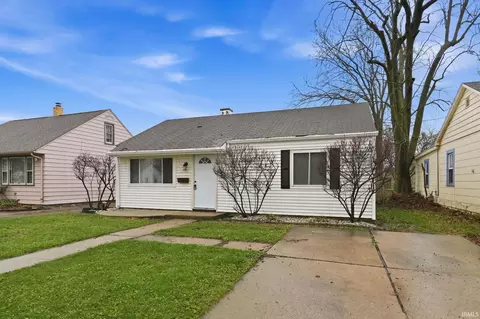 1833 Cherokee Rd, Fort Wayne, IN 46808