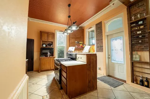 106 E Grace St, Walton, IN 46994 photo 6