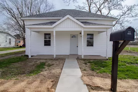 544 N Meridian St, Winchester, IN 47394