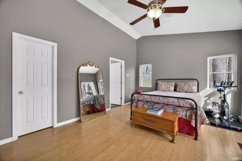 Bedroom - 5304 E State Rd 46 Rd, Bloomington, IN 47401 photo 4 of 6