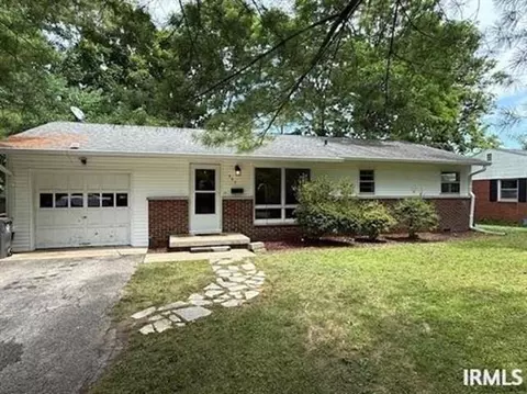 905 S Eastside Dr, Bloomington, IN 47401