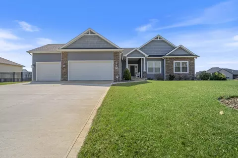 2770 Lake Tahoe Trl, Warsaw, IN 46582