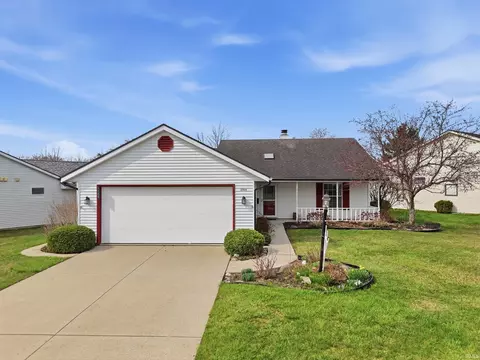 2908 Wood Knoll Ln, Fort Wayne, IN 46804