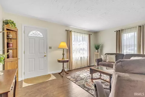 Entry Way - 618 W 3rd St, Bloomington, IN 47404 photo 1 of 2