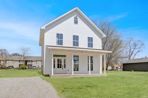 614 Emerson St, Princeton, IN 47670