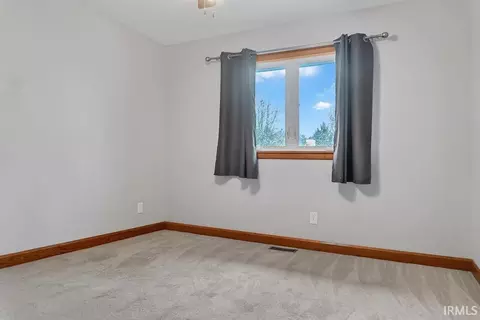 Bedroom - 3911 E Stonegate Ct, Bloomington, IN 47401 photo 2 of 3