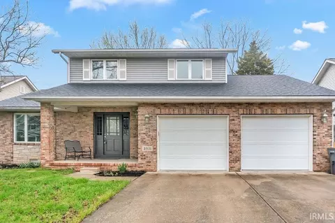 3911 E Stonegate Ct, Bloomington, IN 47401