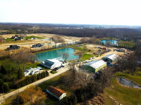 15514 Tonkel Rd, Leo, IN 46765
