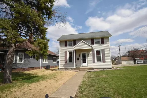 105 N Van Buren Ave, Fowler, IN 47944