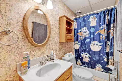 Bath - 151 White Ln, Bedford, IN 47421 photo 2 of 2