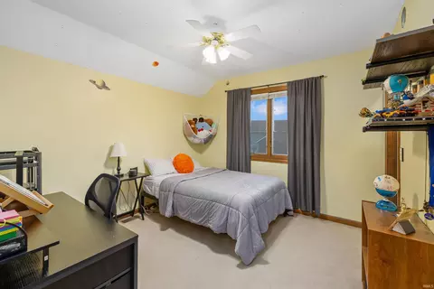 Bedroom - 2312 Laforge Ln, Auburn, IN 46706 photo 4 of 4