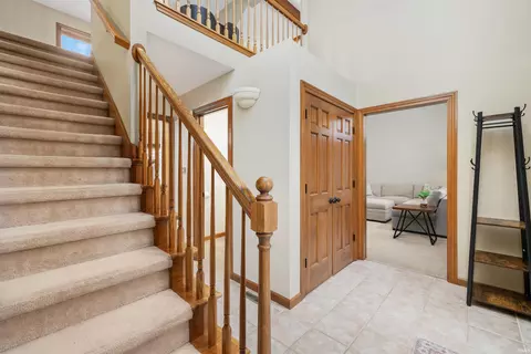 Entry Way - 2312 Laforge Ln, Auburn, IN 46706 photo 1 of 3