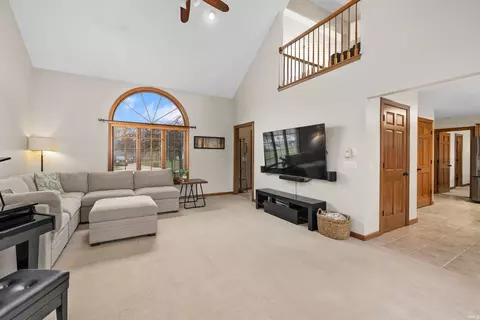Living - 2312 Laforge Ln, Auburn, IN 46706 photo 3 of 3