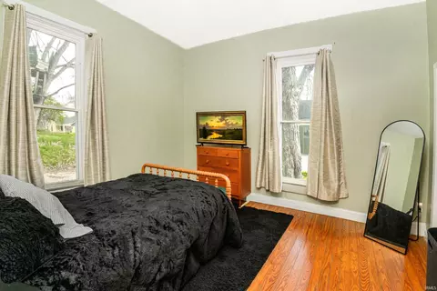 Bedroom - 1020 W 7th St, Bloomington, IN 47404 photo 3 of 4
