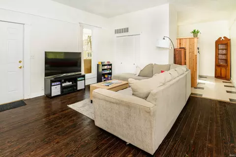 Living - 1020 W 7th St, Bloomington, IN 47404 photo 3 of 3