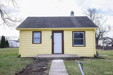 3508 Chestnut St, Fort Wayne, IN 46803