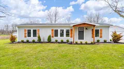 1076 E County Road 650, New Castle, IN 47362