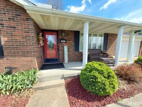 Exterior - 1536 Gregory Ln, Jasper, IN 47546 photo 3 of 5