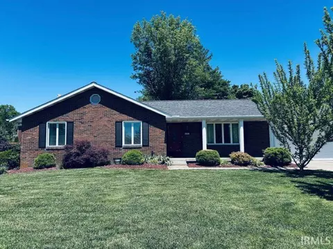 1536 Gregory Ln, Jasper, IN 47546