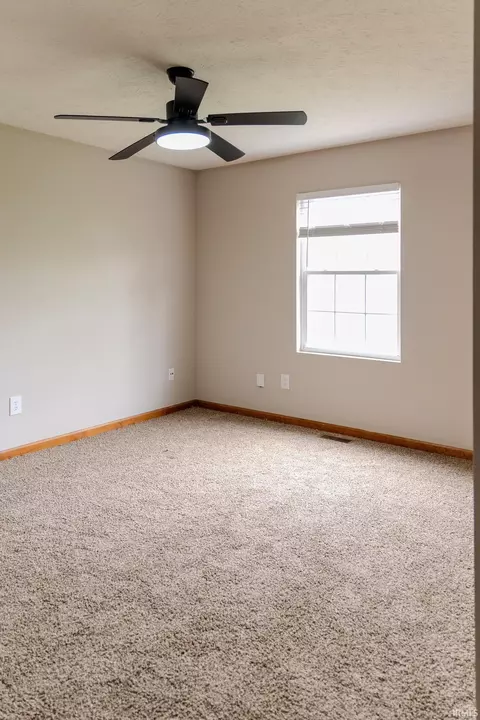 1472 W Rockcrest Dr, Bloomington, IN 47403 photo 11