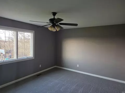 Bedroom - 2295 Us Hwy 6 Hwy, Waterloo, IN 46793 photo 2 of 7