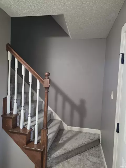 Entry Way - 2295 Us Hwy 6 Hwy, Waterloo, IN 46793 photo 1 of 1