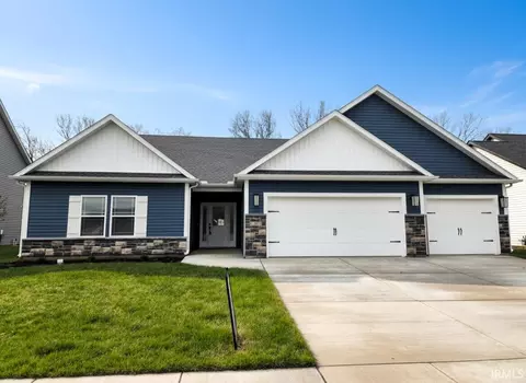 33 Hayloft Dr, West Lafayette, IN 47906