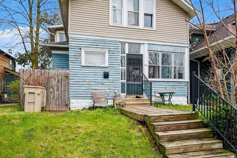 744 Portage Ave, South Bend, IN 46616