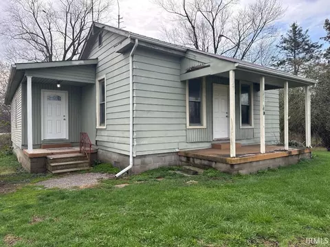 1214 E Bellmont Rd, Decatur, IN 46733