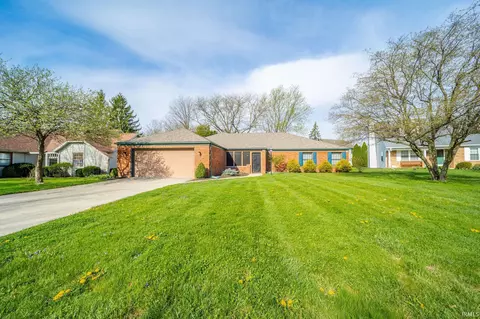 2409 N Moors Rd, Muncie, IN 47304