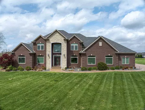 5977 Medinah Dr, Newburgh, IN 47630
