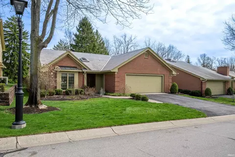 2801 Wind Pump Rd, Fort Wayne, IN 46804