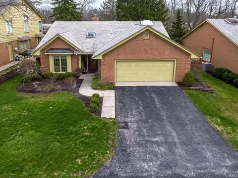 Exterior - 2801 Wind Pump Rd, Fort Wayne, IN 46804 photo 8 of 14