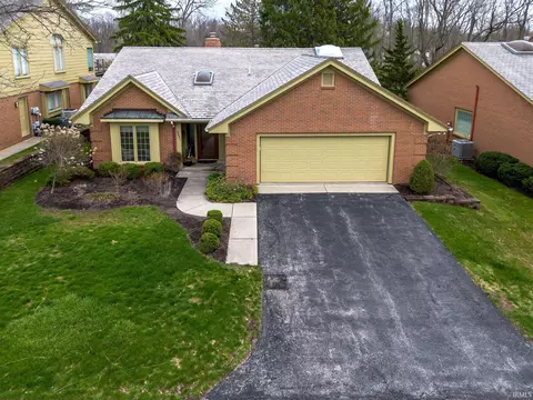 Exterior - 2801 Wind Pump Rd, Fort Wayne, IN 46804 photo 7 of 10