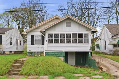 717 W Queen St, Muncie, IN 47303