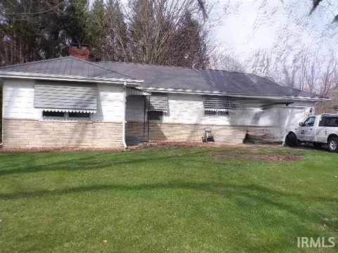 13453 S Us 35, Galveston, IN 46932