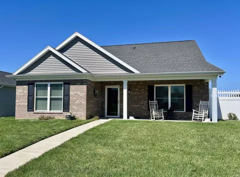 1120 Watership Dr, Evansville, IN 47725