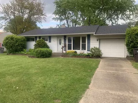 240 Gage Ave, Elkhart, IN 46516