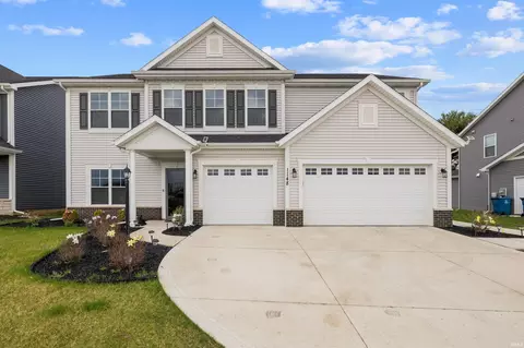 1148 Mosaic St, Huntertown, IN 46748