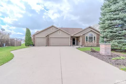 14831 Bitternut Ln, Fort Wayne, IN 46814