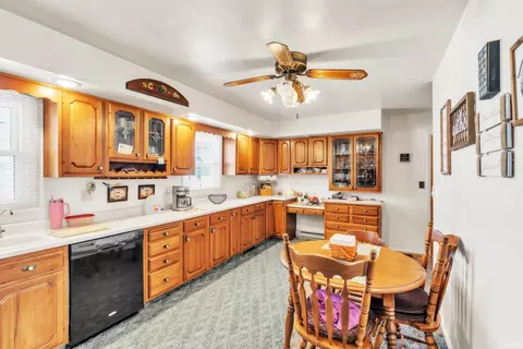 Kitchen - 10261 E 100s Rd, Avilla, IN 46710 photo 2 of 4