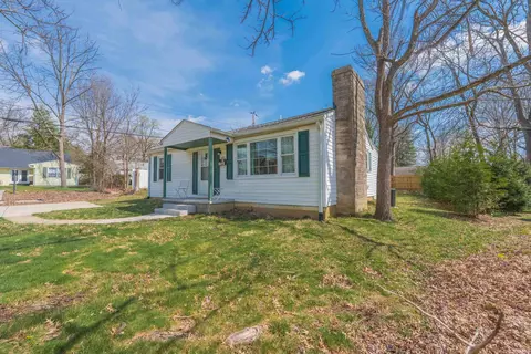 909 S Mitchell St, Bloomington, IN 47401