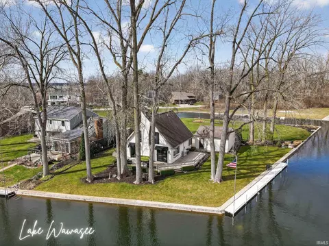 12240 N Mariposa Cir, Syracuse, IN 46567